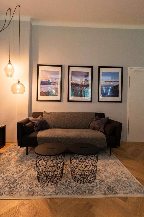 Apartment In Historischer Villa Mit Parkplatz Grünau im Almtal Kültér fotó